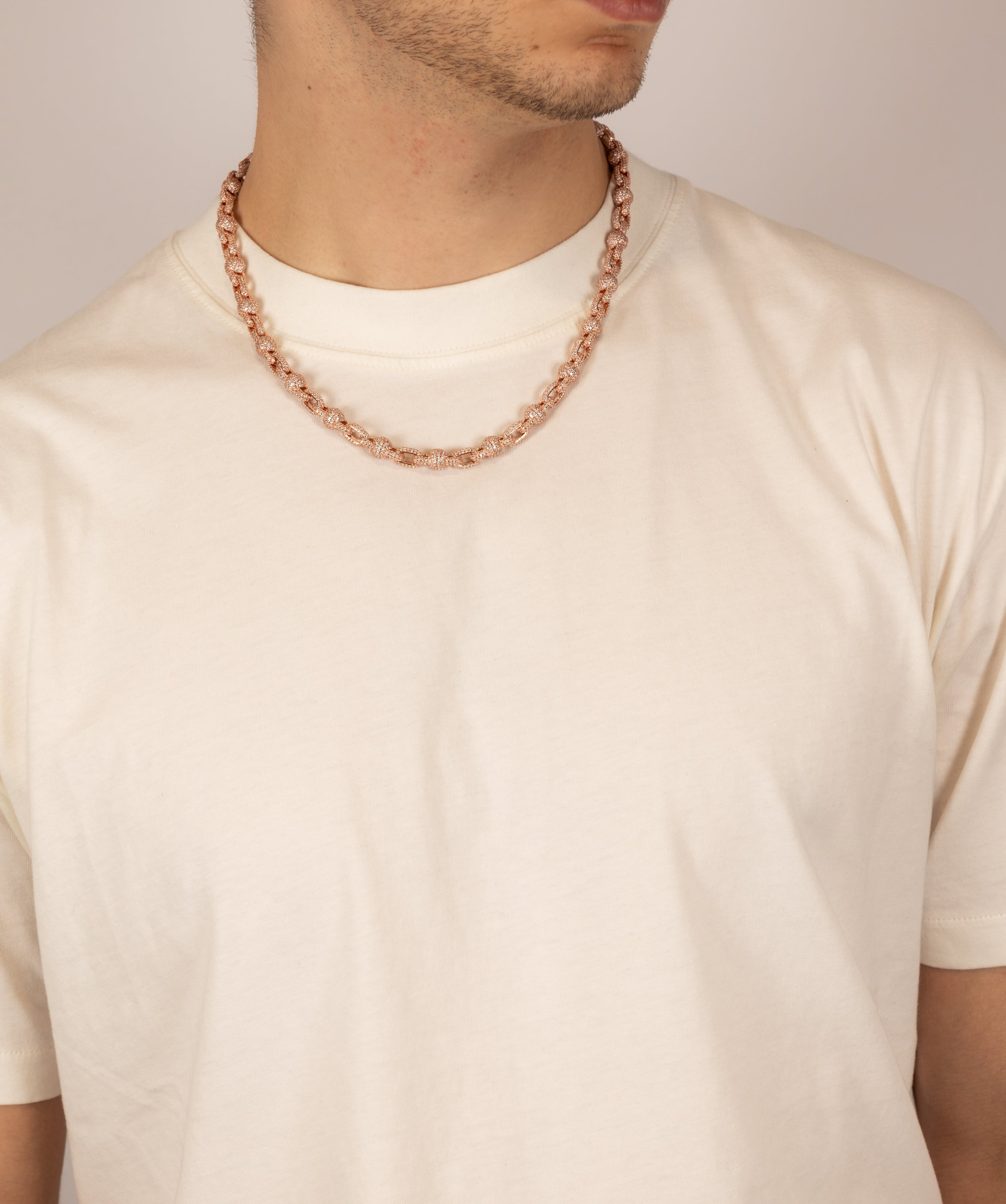 Le Brodé – Collier